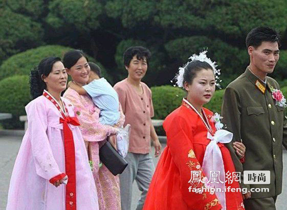 ����Ů����ż�ۣ�Ѱ�������߸��У�ͼ��